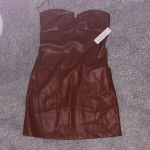 Elegant Brown Strapless Dress